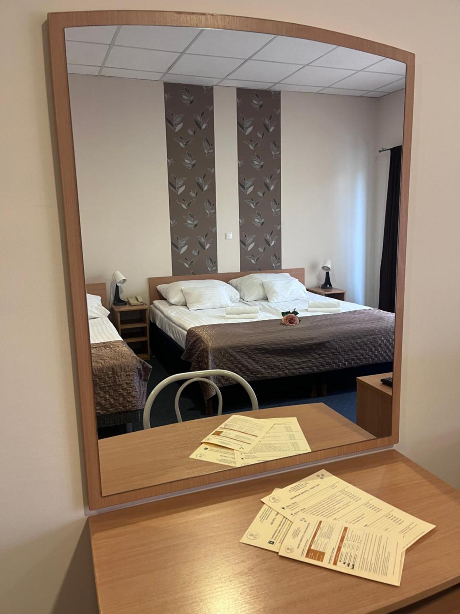 Hotel Rose City Budapest Luaran gambar
