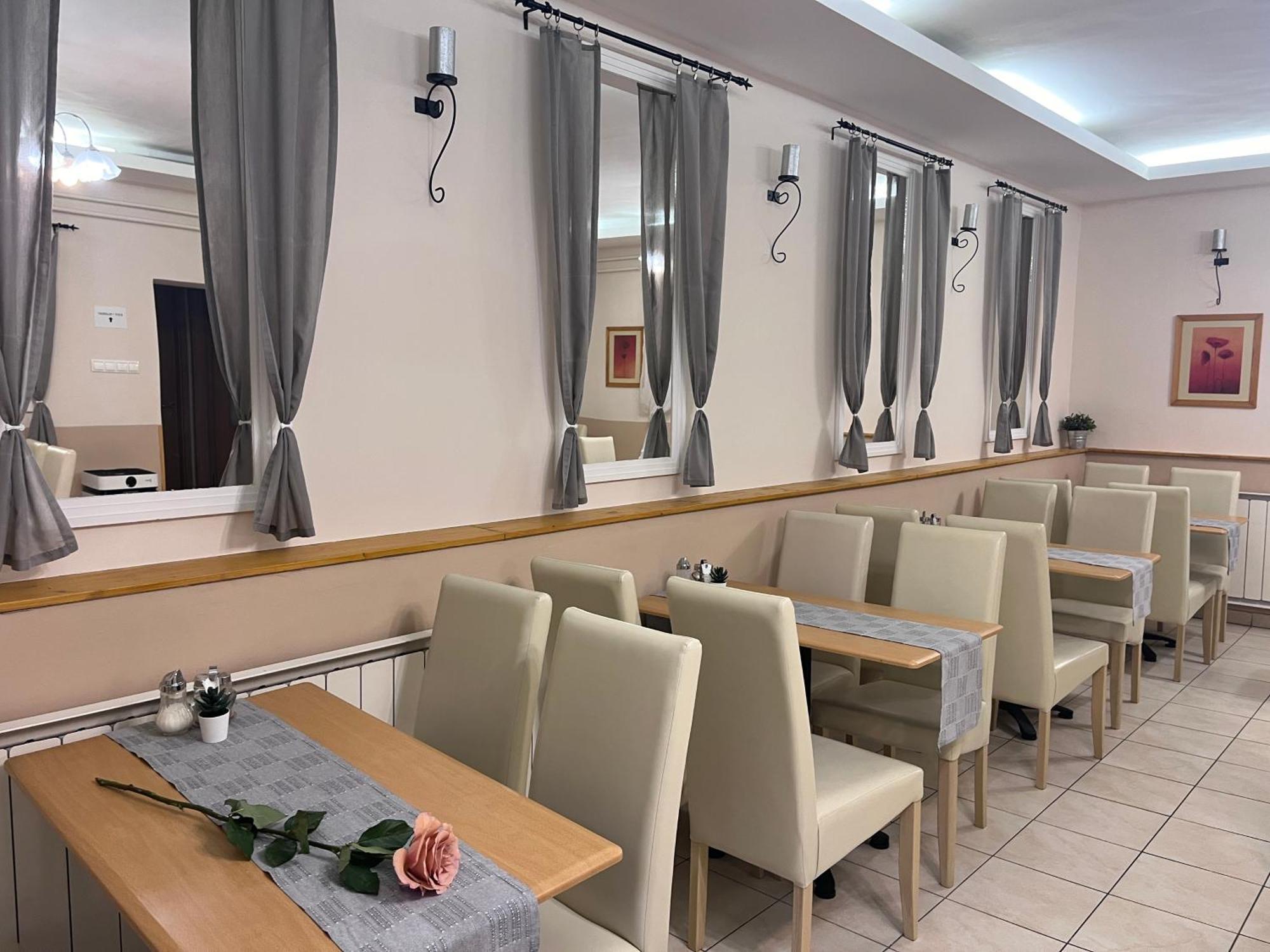 Hotel Rose City Budapest Luaran gambar